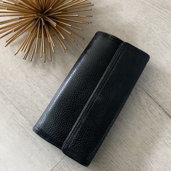 Michael‎ Kors black wallet gold hardware leather - Picture 5 of 10